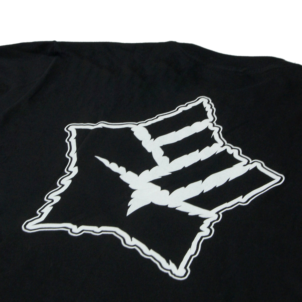 Against Tshirt - Ozzom Longsleeve